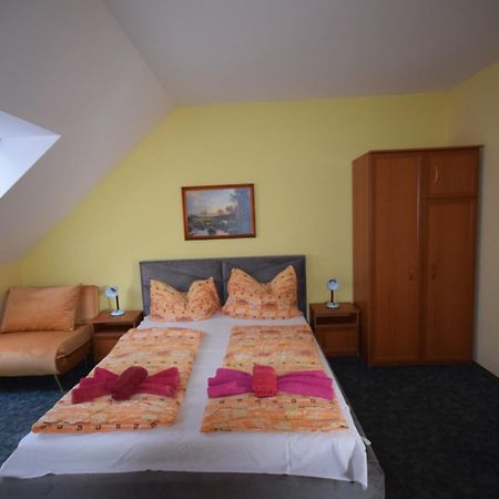 Guest House Silatti - Apartments Keszthely Εξωτερικό φωτογραφία