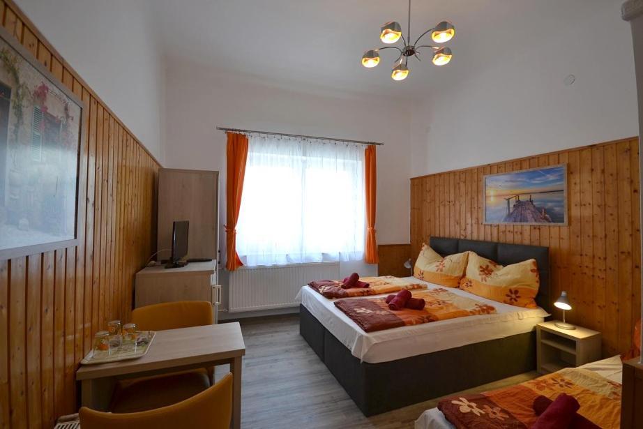 Guest House Silatti - Apartments Keszthely Εξωτερικό φωτογραφία