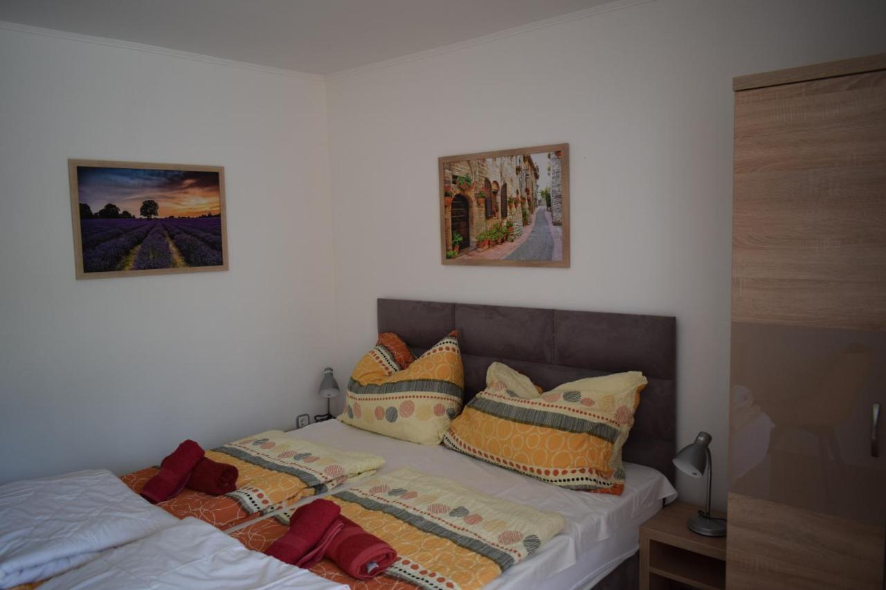 Guest House Silatti - Apartments Keszthely Εξωτερικό φωτογραφία