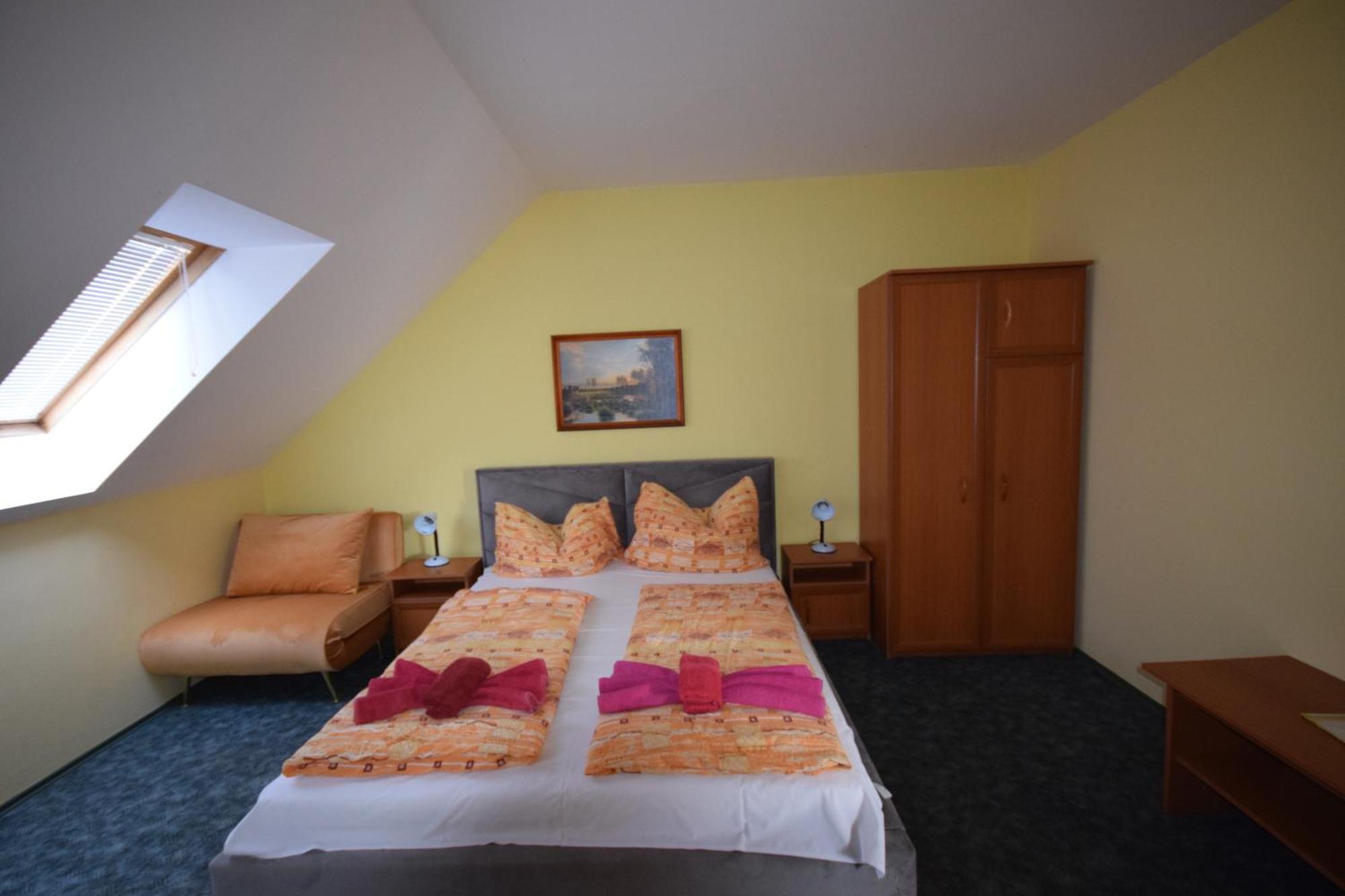 Guest House Silatti - Apartments Keszthely Εξωτερικό φωτογραφία